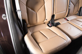 Sellerie cuir : pourquoi nourrir son siège de voiture change vraiment tout ?