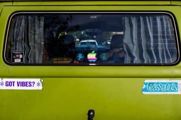 Stickers pour véhicule : pourquoi et comment les poser ?